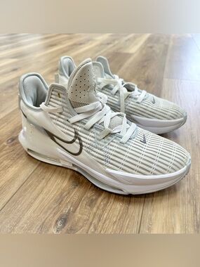 Nike Lebron Witness 6 EP Summit White Metallic Pewter Basketball Shoes, Size 9
